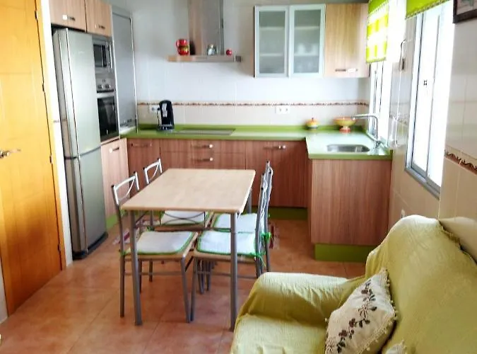 Apartamento Tranquilo Con 3 Dormitorios